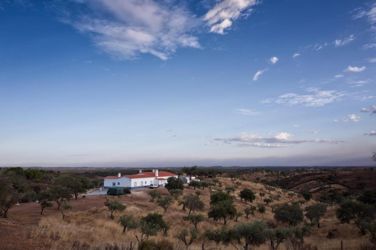Vila Verde de Ficalho Monte Anna Bed & Breakfast エクステリア 写真